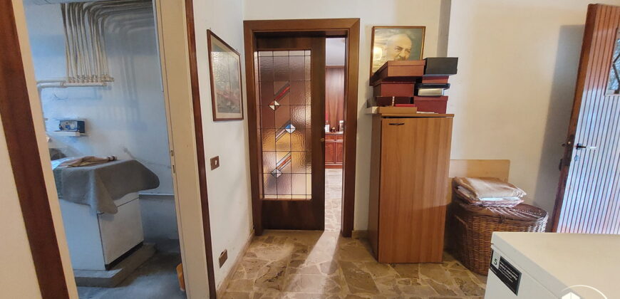 RIF. B028 – BAREGGIO – Via Giovanni XXIII, 69