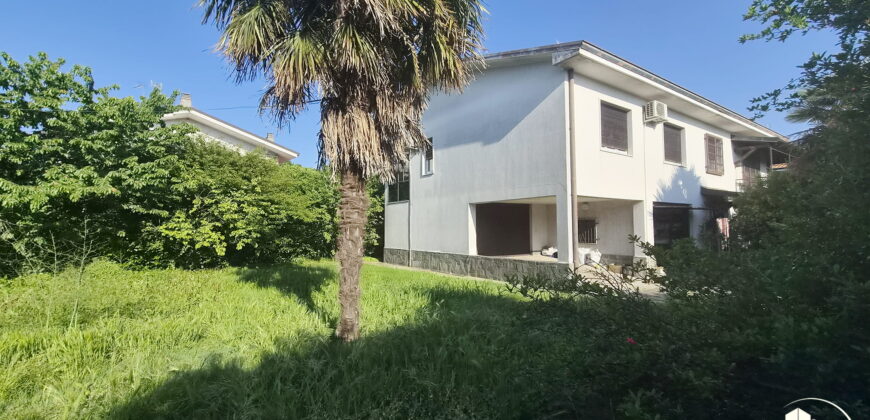 RIF. B028 – BAREGGIO – Via Giovanni XXIII, 69