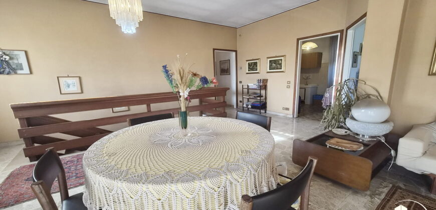 RIF. B028 – BAREGGIO – Via Giovanni XXIII, 69
