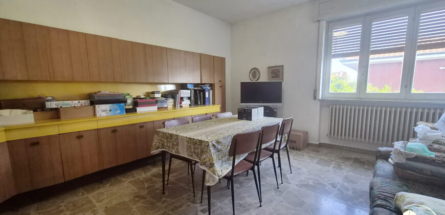 RIF. B028 – BAREGGIO – Via Giovanni XXIII, 69