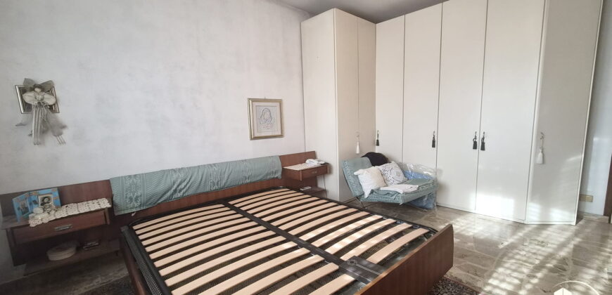 RIF. B028 – BAREGGIO – Via Giovanni XXIII, 69