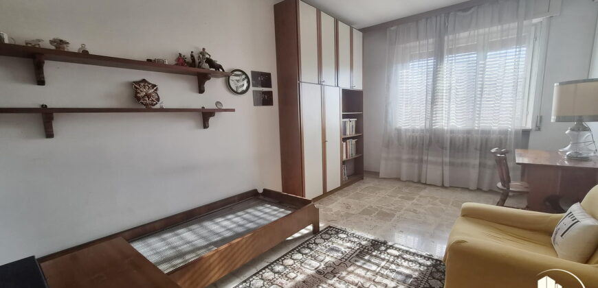 RIF. B028 – BAREGGIO – Via Giovanni XXIII, 69