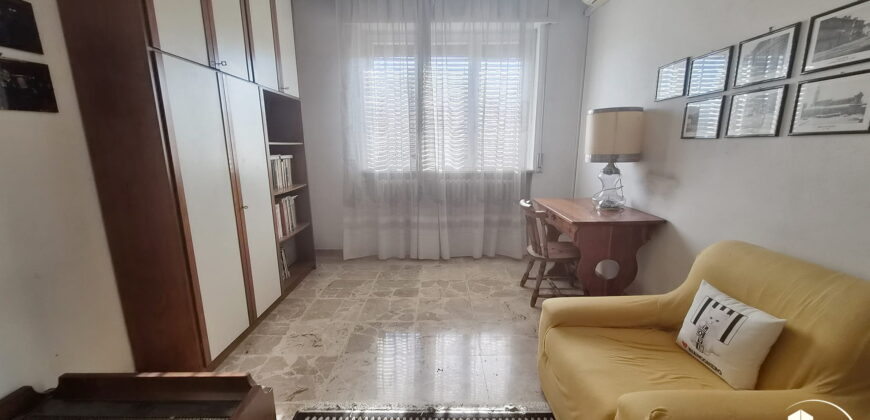 RIF. B028 – BAREGGIO – Via Giovanni XXIII, 69