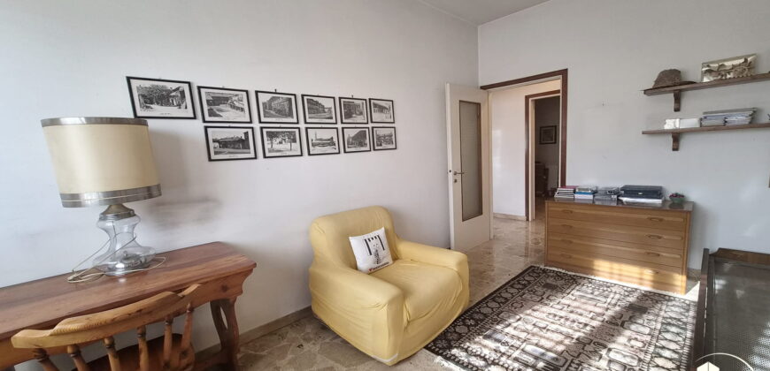 RIF. B028 – BAREGGIO – Via Giovanni XXIII, 69