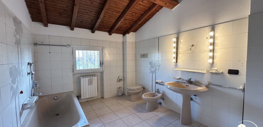 Rif. B005 – BUSNAGO – Via Delle Robinie, 24