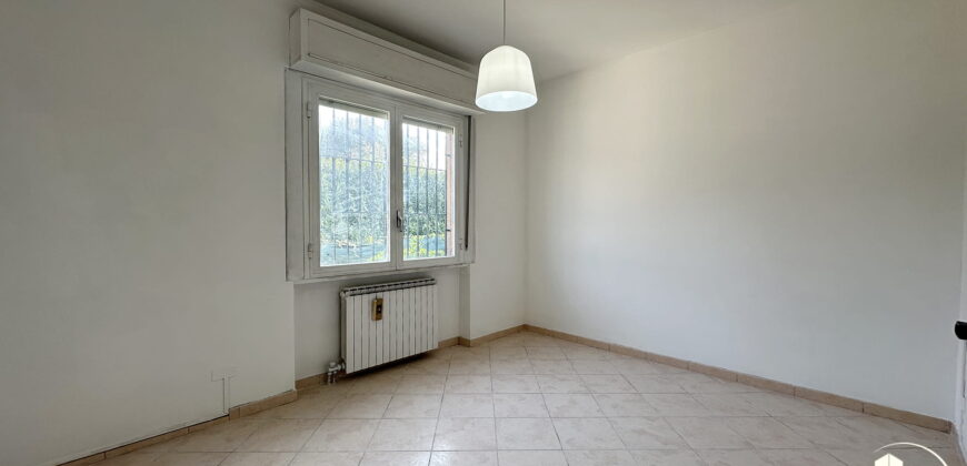 Rif. B005 – BUSNAGO – Via Delle Robinie, 24