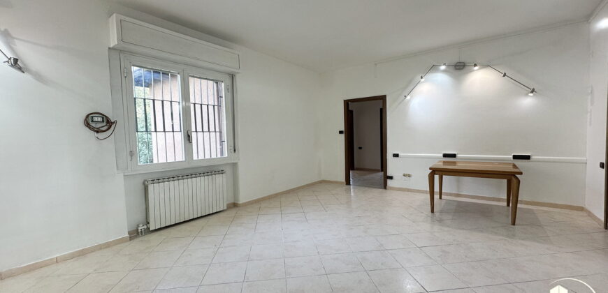 Rif. B005 – BUSNAGO – Via Delle Robinie, 24