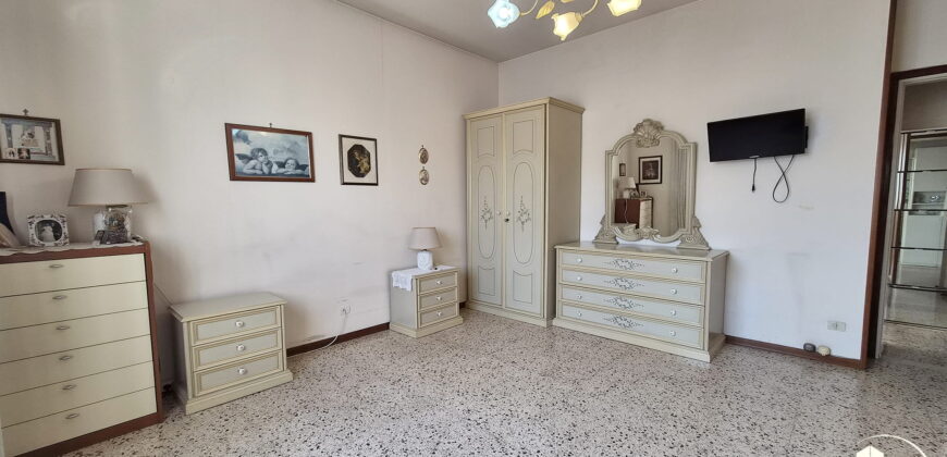 Rif. B038 – RHO – Via Arrigo Boito, 8