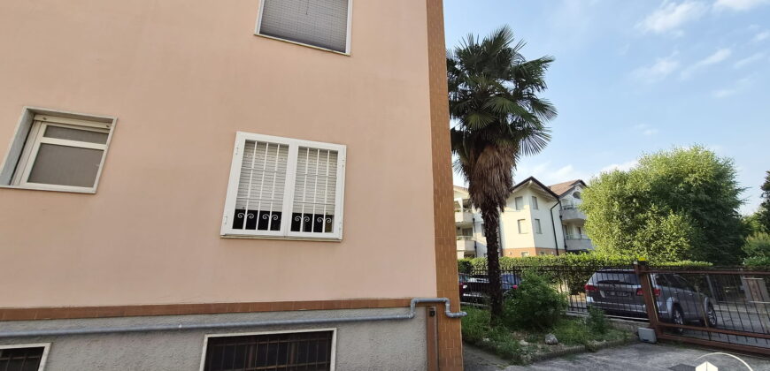 Rif. B038 – RHO – Via Arrigo Boito, 8