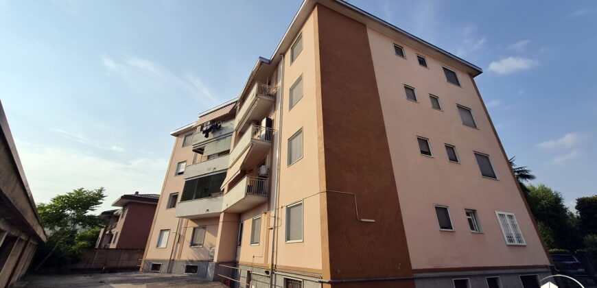 Rif. B038 – RHO – Via Arrigo Boito, 8