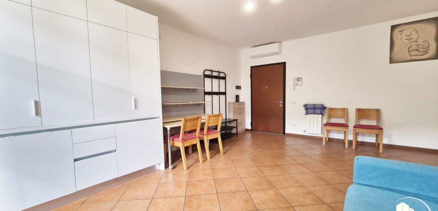 Rif. B013 – Pioltello – Via Rugacesio, 18