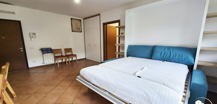 Rif. B013 – Pioltello – Via Rugacesio, 18