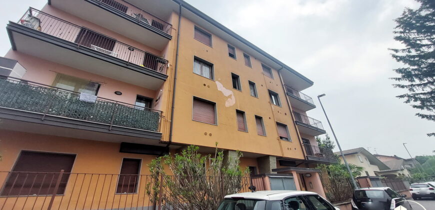Rif. B036 – GARBAGNATE MILANESE – Via carroccio, 5