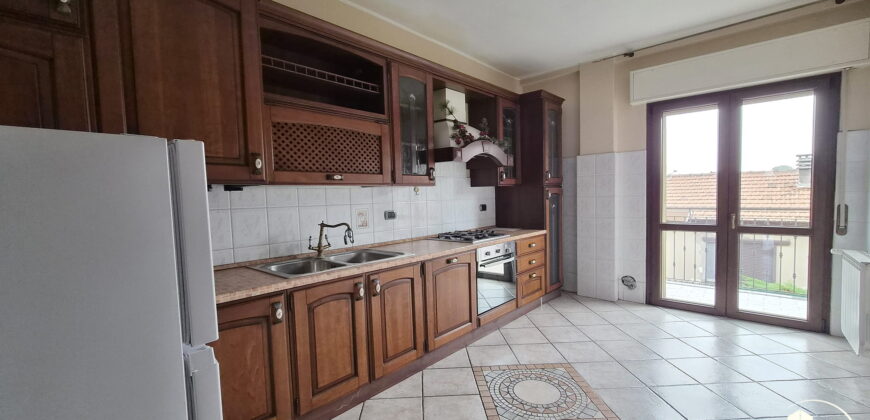 Rif. B049 CORMANO – Via Libia, 11