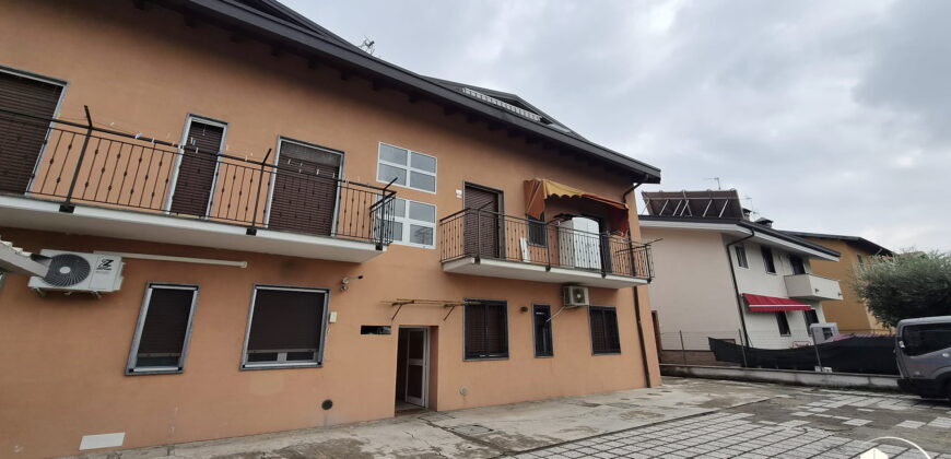 Rif. B049 CORMANO – Via Libia, 11